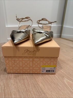 Jewel Badgley Mischka Metallic Champagne Gold Pointed-Toe Bow Ankle-Strap Heels